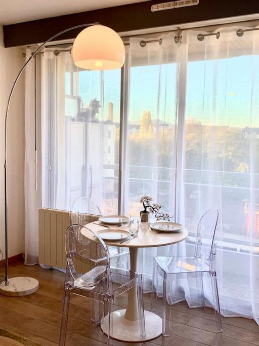 Lumineux Et Cosy, Avec Parking, 2 Mn Gare, 2Mn Muse, 5Mn Centre Appartement Metz Buitenkant foto